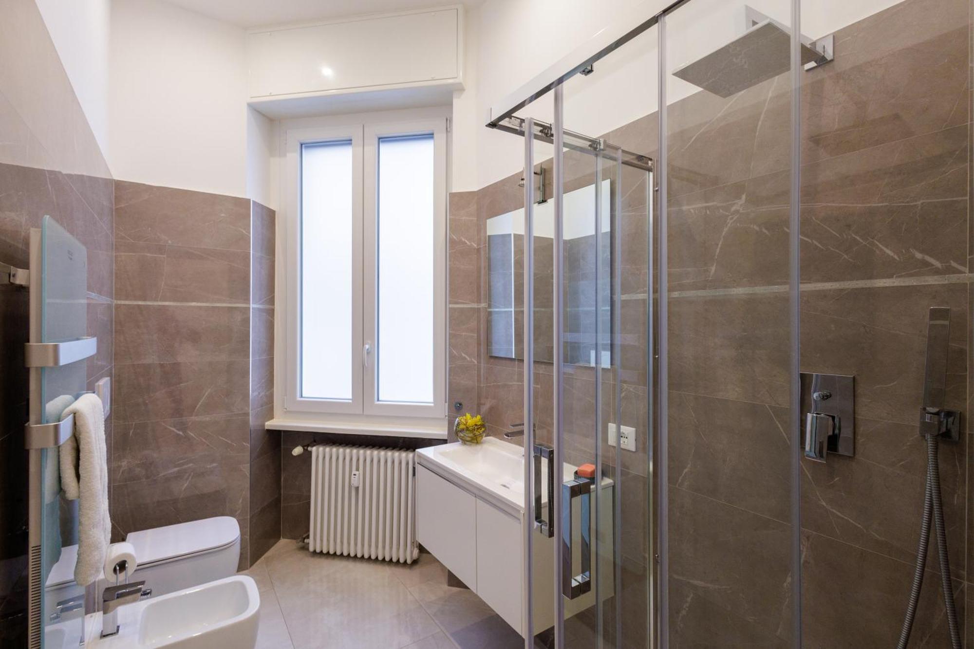 Genoa Lux Apartments With Parking Luaran gambar