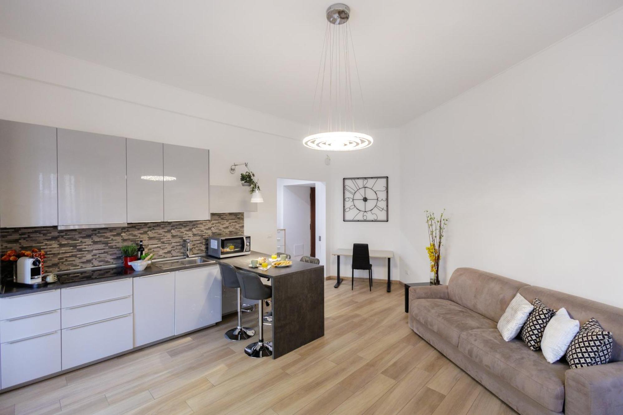 Genoa Lux Apartments With Parking Luaran gambar